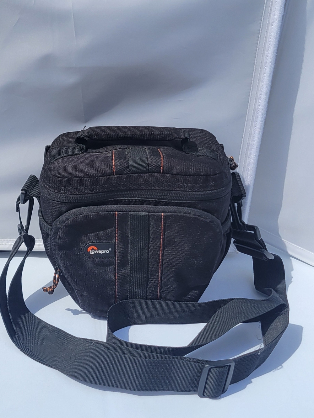 Lowepro Adventura TLZ 25 Black Camera Shoulder Bag